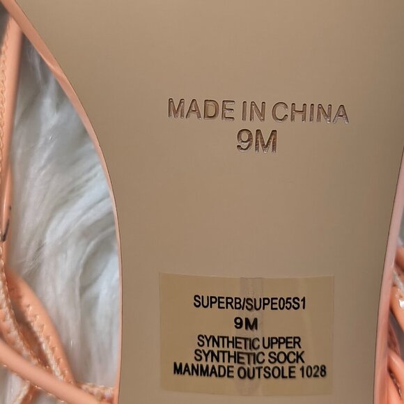 NIB Women's Steve Madden's Superb Org Patent = Size 9 Peach Coral - Picture 5 of 8